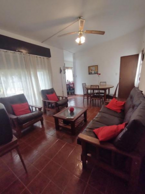 Casa familiar cerca del mar